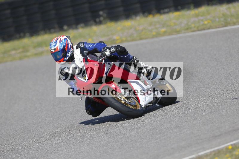 /07 09.04.2026 Cornu Master School ADR/Gruppe rot/7